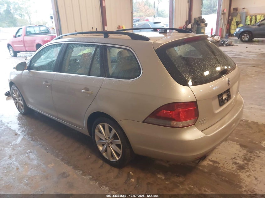 2013 VOLKSWAGEN JETTA SPORTWAGEN 2.0L TDI 3VWPL7AJ9DM660205