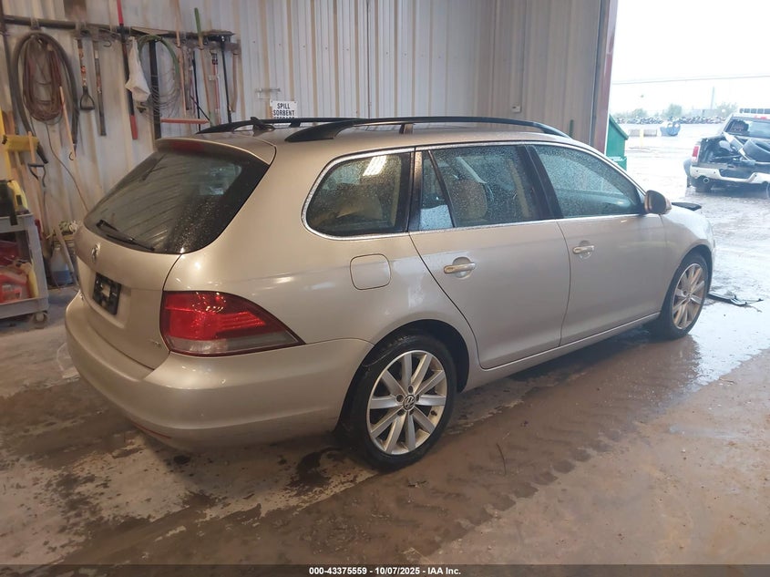 2013 VOLKSWAGEN JETTA SPORTWAGEN 2.0L TDI 3VWPL7AJ9DM660205