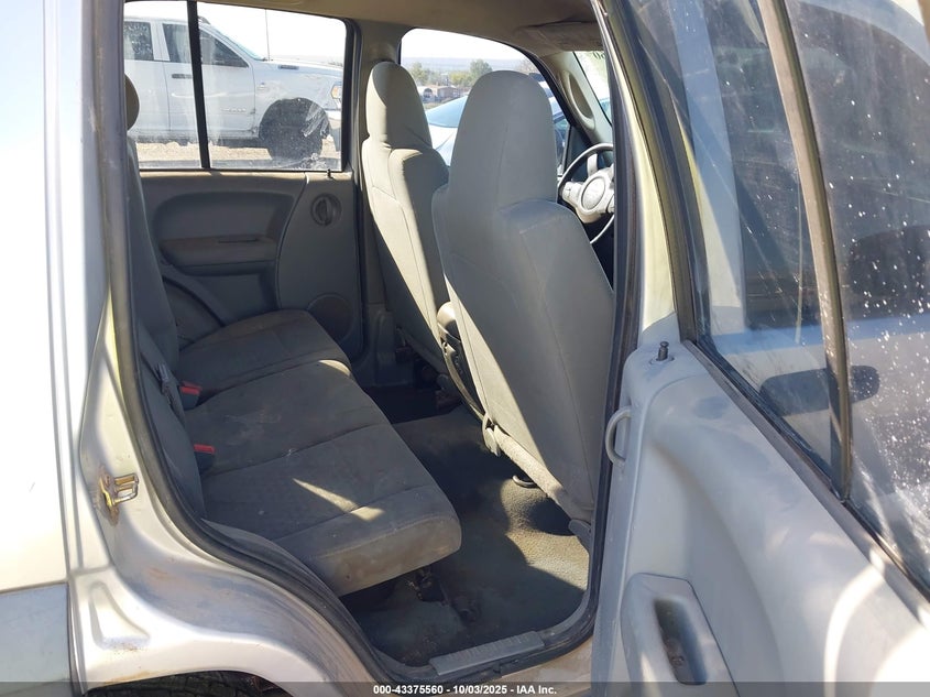 2007 Jeep Liberty Sport VIN: 1J4GL48K37W612942 Lot: 43375560