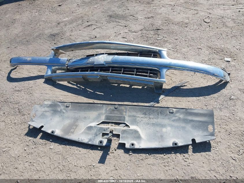 2005 Chevrolet Tahoe Ls VIN: 1GNEC13T45R178769 Lot: 43375587