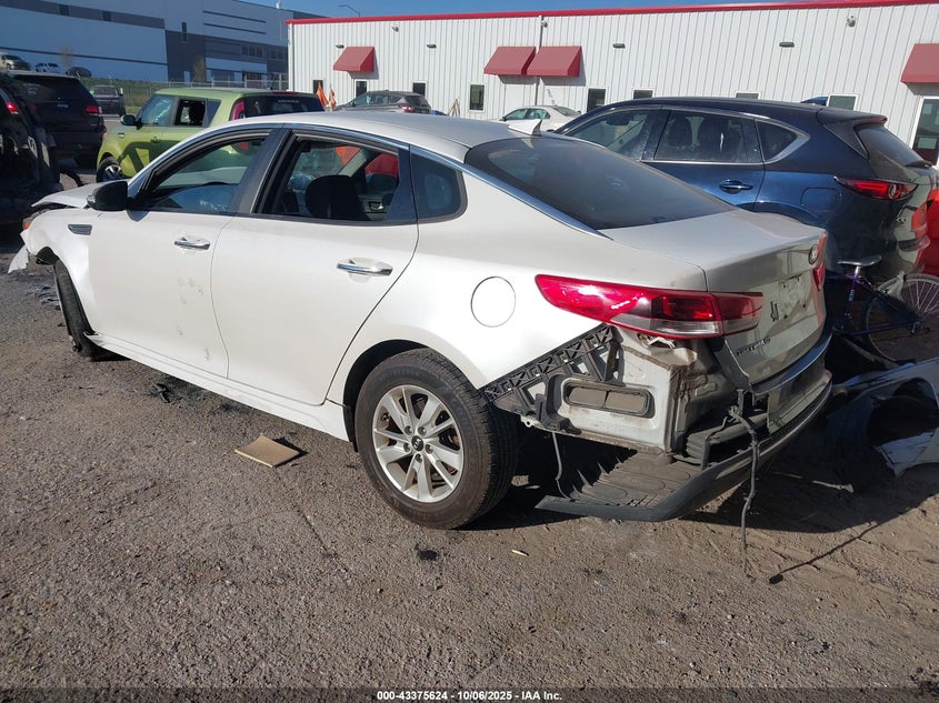 5XXGT4L3XKG277968 2019 KIA OPTIMA photo no. 3