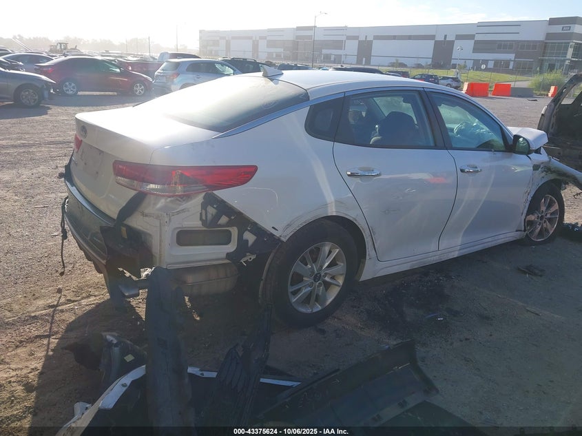 5XXGT4L3XKG277968 2019 KIA OPTIMA photo no. 4