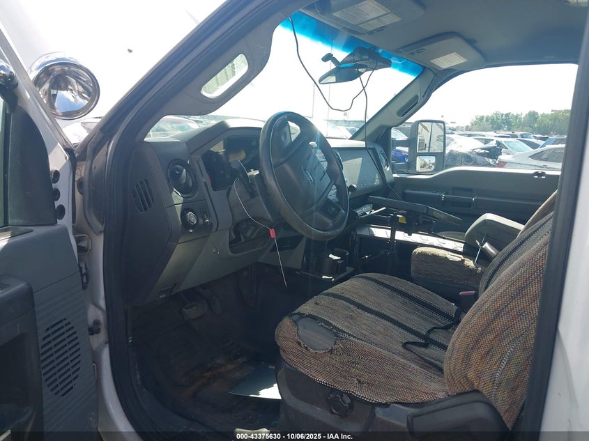 2011 Ford F-450 Chassis Xl VIN: 1FDUF4GY9BEC25943 Lot: 43375630