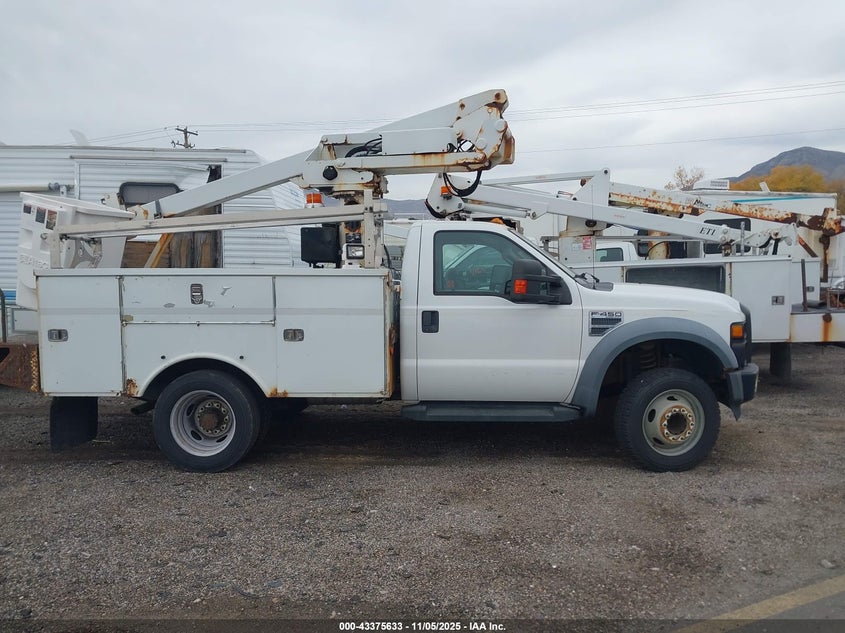 2008 Ford F-450 Chassis Xl/Xlt VIN: 1FDXF46Y28ED45414 Lot: 43375633