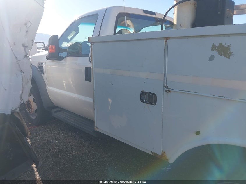 2008 Ford F-450 Chassis Xl/Xlt VIN: 1FDXF46Y28ED45414 Lot: 43375633