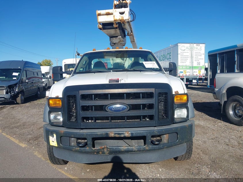 2008 Ford F-450 Chassis Xl/Xlt VIN: 1FDXF47Y08EE41265 Lot: 43375638