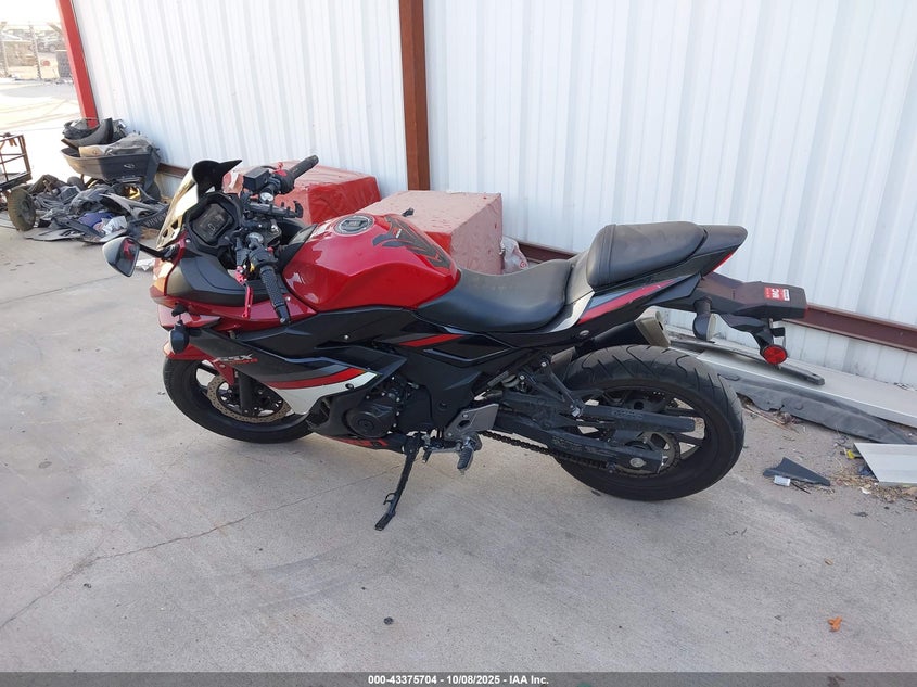 2019 Suzuki Gsx250R M/Zm/Za VIN: LC6DN11A0K1100303 Lot: 43375704