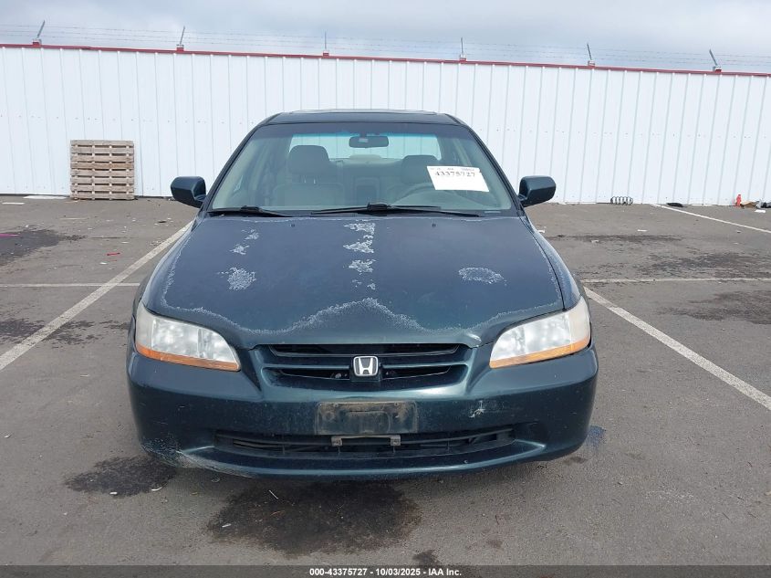 2000 Honda Accord 3.0 Ex VIN: 1HGCG1658YA061718 Lot: 43375727