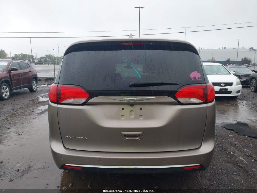 2018 Chrysler Pacifica Touring L VIN: 2C4RC1BG4JR148898 Lot: 43375747