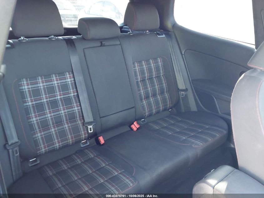 2012 Volkswagen Gti 2-Door VIN: WVWED7AJ1CW320052 Lot: 43375761