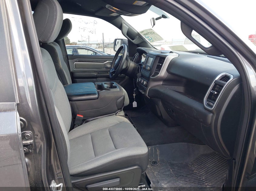 1C6RREBT9PN585697 2023 RAM 1500 photo no. 5