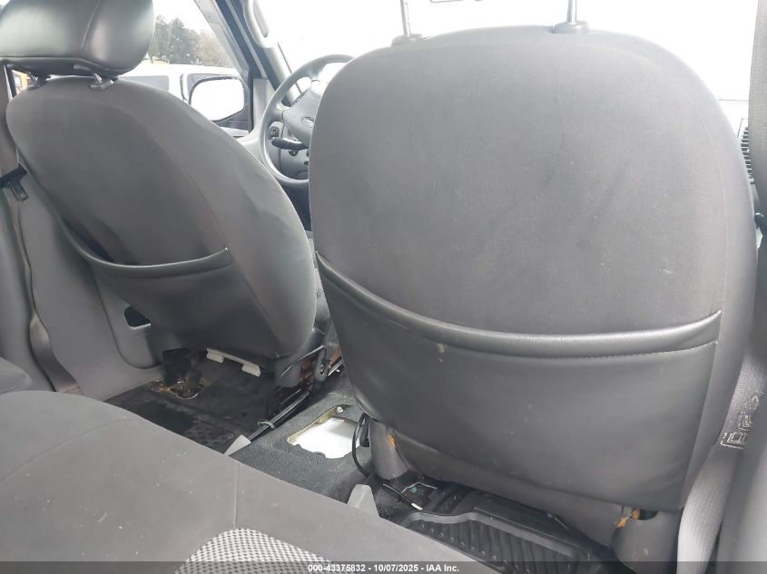 2003 Ford Explorer Sport Trac Xls/Xlt VIN: 1FMZU67E53UB81332 Lot: 43375832