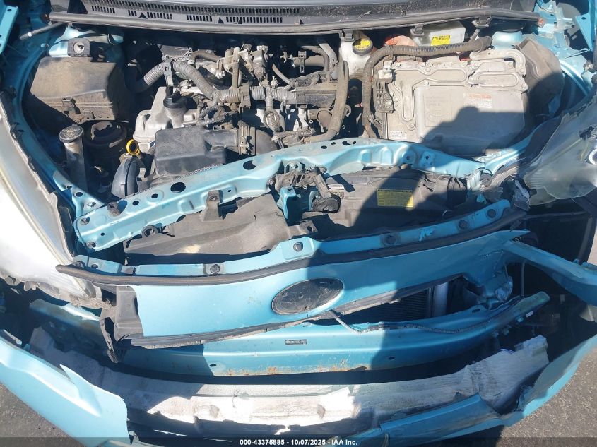 2013 Toyota Prius C Three VIN: JTDKDTB32D1049657 Lot: 43375885