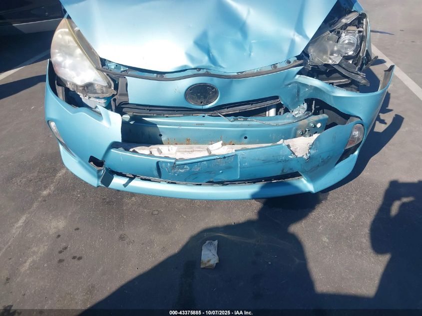 2013 Toyota Prius C Three VIN: JTDKDTB32D1049657 Lot: 43375885