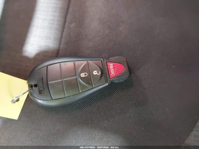 2016 Jeep Cherokee Latitude VIN: 1C4PJLCB8GW264083 Lot: 43375920