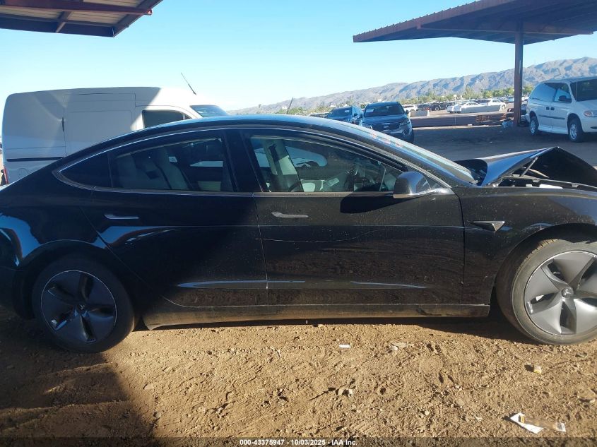 2018 Tesla Model 3 Long Range/Performance VIN: 5YJ3E1EBXJF122799 Lot: 43375947