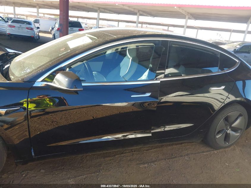 2018 Tesla Model 3 Long Range/Performance VIN: 5YJ3E1EBXJF122799 Lot: 43375947