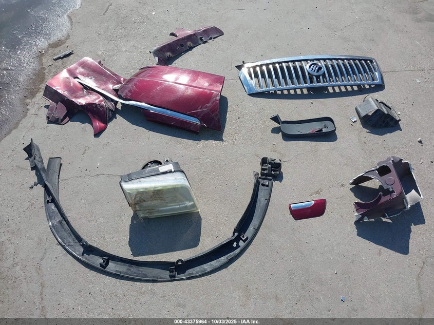 2007 Mercury Grand Marquis Gs VIN: 2MEFM74V87X620456 Lot: 43375964