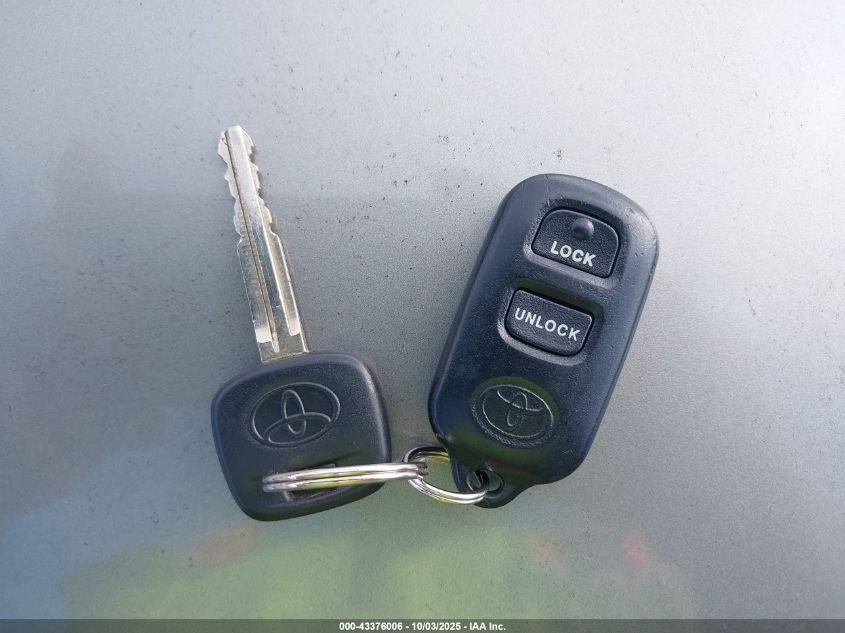 2004 Toyota Corolla Le VIN: 1NXBR38E94Z210395 Lot: 43376006