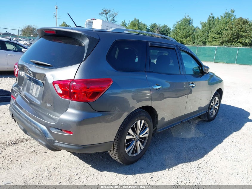 VIN 5N1DR2MN0JC623025 2018 NISSAN PATHFINDER SV