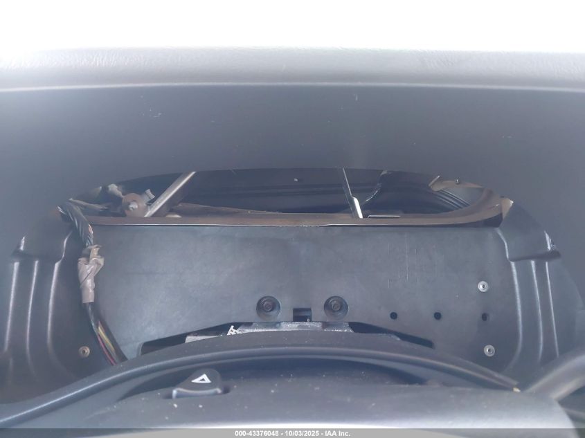 2003 GMC Yukon Xl 1500 Sle VIN: 1GKEC16T93J128017 Lot: 43376048