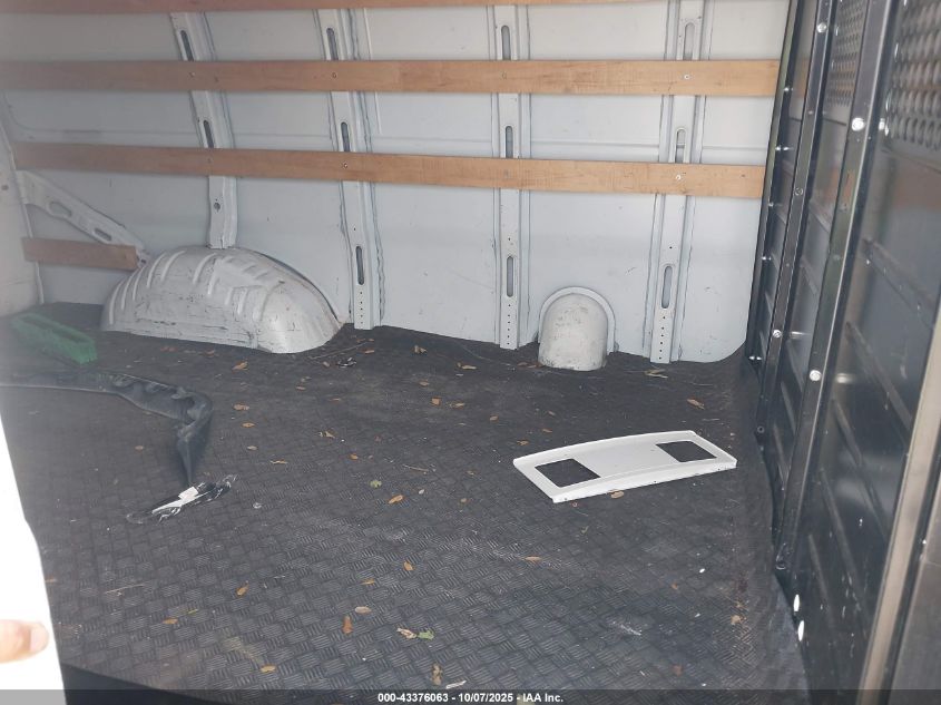 2019 GMC Savana 2500 Work Van VIN: 1GTW7AFG6K1371760 Lot: 43376063