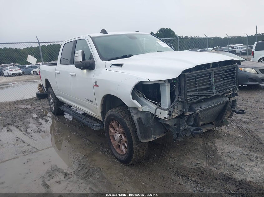 RAM 2500 LARAMIE 4X4 6 4 BOX