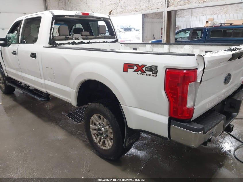 2018 FORD F-350 auction photo 3