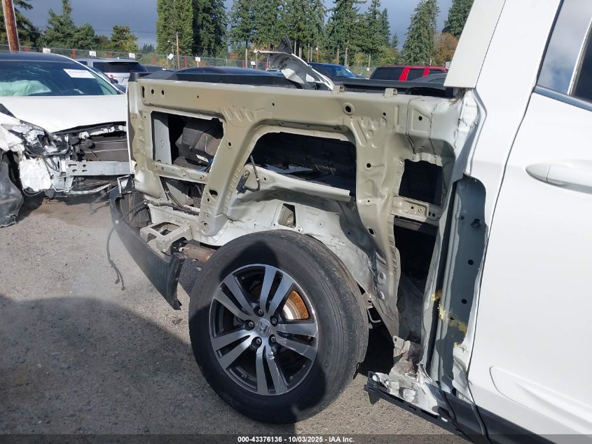 2017 Honda Ridgeline Rts VIN: 5FPYK3F43HB015735 Lot: 43376136