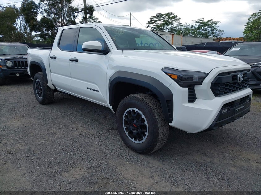 TOYOTA TACOMA SR5 4WD