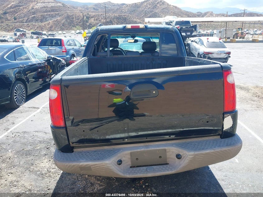 2003 Ford Explorer Sport Trac Xls/Xlt VIN: 1FMZU67E93UB75372 Lot: 43376498