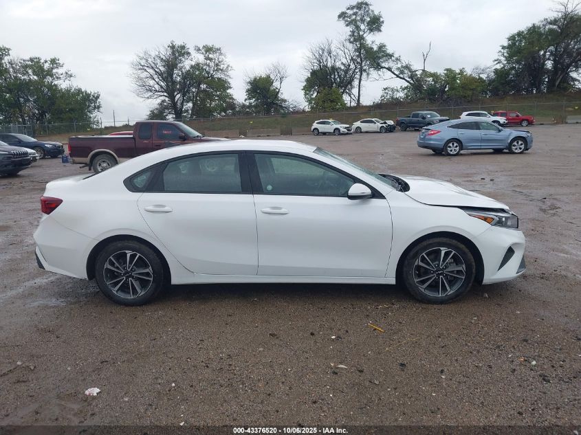 2024 Kia Forte Lxs VIN: 3KPF24AD9RE753480 Lot: 43376520