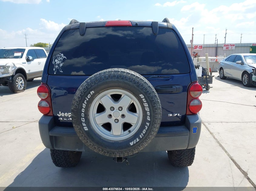 2007 Jeep Liberty Sport VIN: 1J4GL48K67W542417 Lot: 43376534