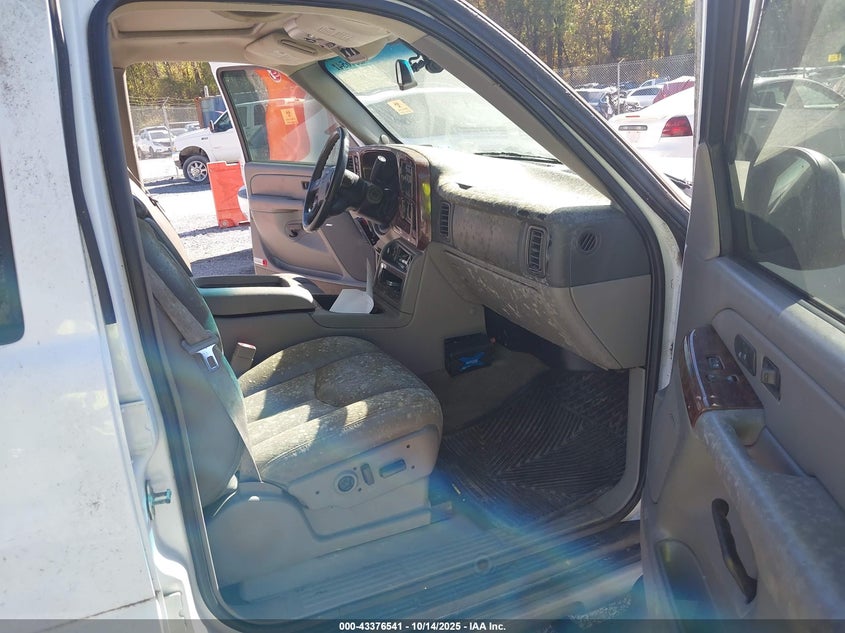 1GNEK13T95R174459 2005 CHEVROLET TAHOE photo no. 5