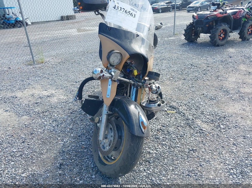 2000 SUZUKI VL1500 JS1VY51A5Y2100608