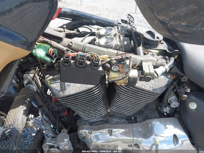 2000 SUZUKI VL1500 JS1VY51A5Y2100608