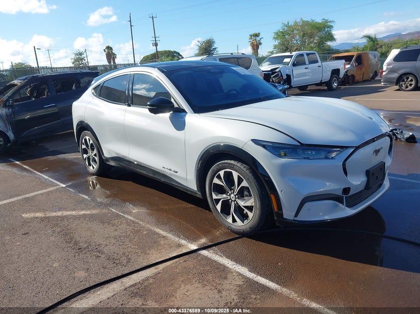 FORD MUSTANG MACH-E PREMIUM