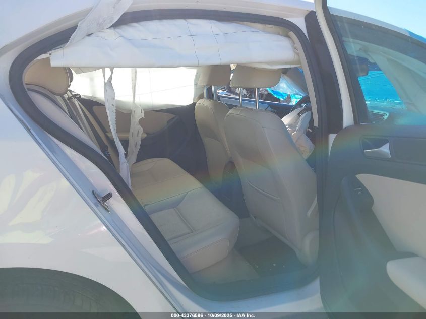 2014 Volkswagen Jetta 1.8T Se VIN: 3VWD17AJ8EM377711 Lot: 43376596