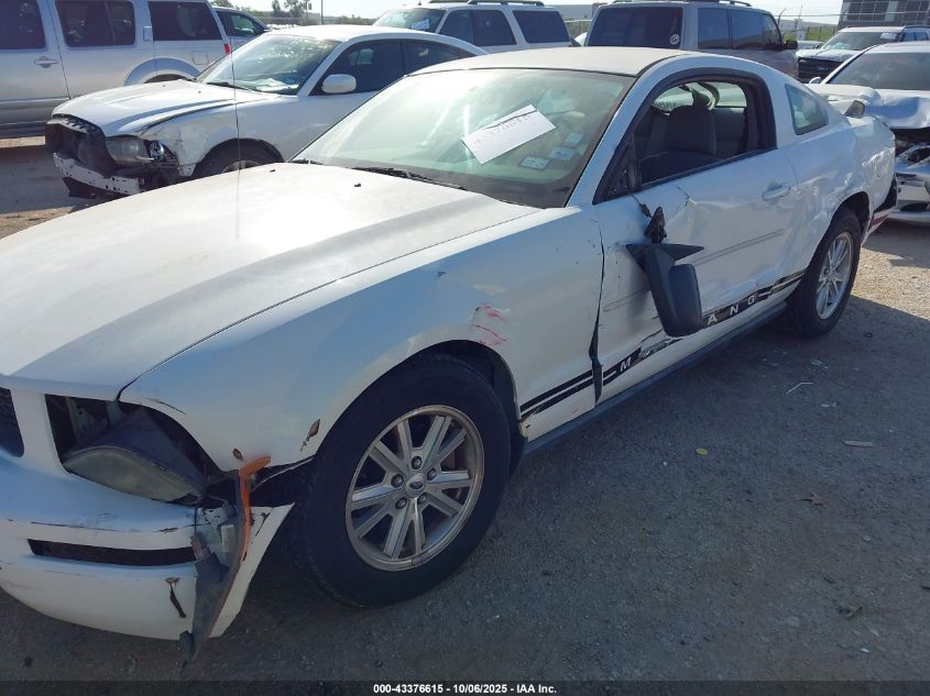 2006 Ford Mustang V6 VIN: 1ZVFT80NX65200615 Lot: 43376615