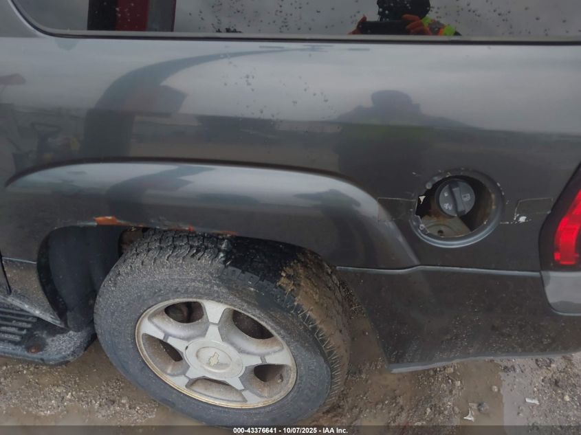 2005 Chevrolet Trailblazer Ext Ls VIN: 1GNET16S956144489 Lot: 43376641