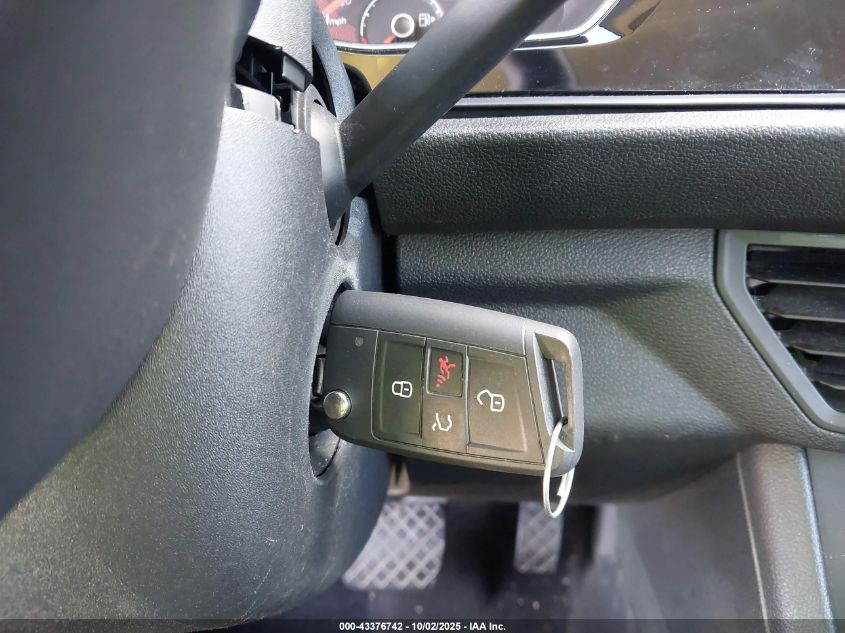 2019 Volkswagen Jetta 1.4T R-Line/1.4T S/1.4T Se VIN: 3VWC57BU5KM271043 Lot: 43376742