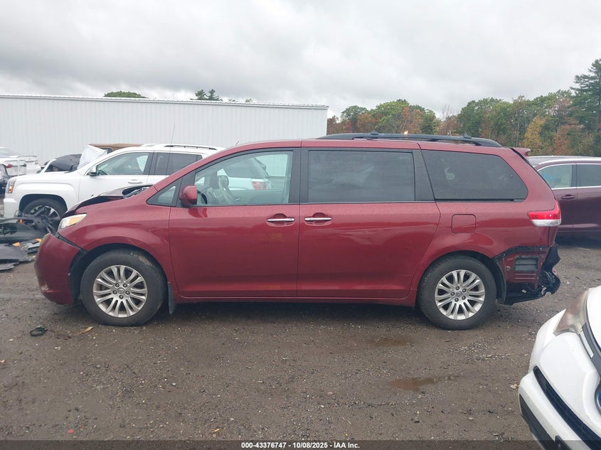 5TDYK3DC1DS386143 2013 TOYOTA SIENNA photo no. 15