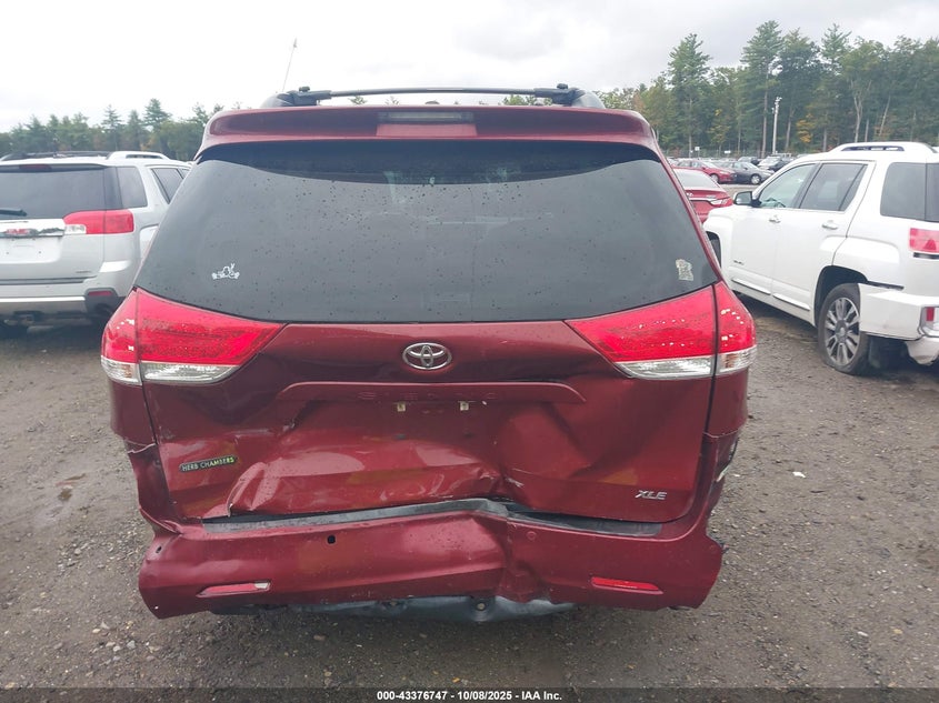5TDYK3DC1DS386143 2013 TOYOTA SIENNA photo no. 18