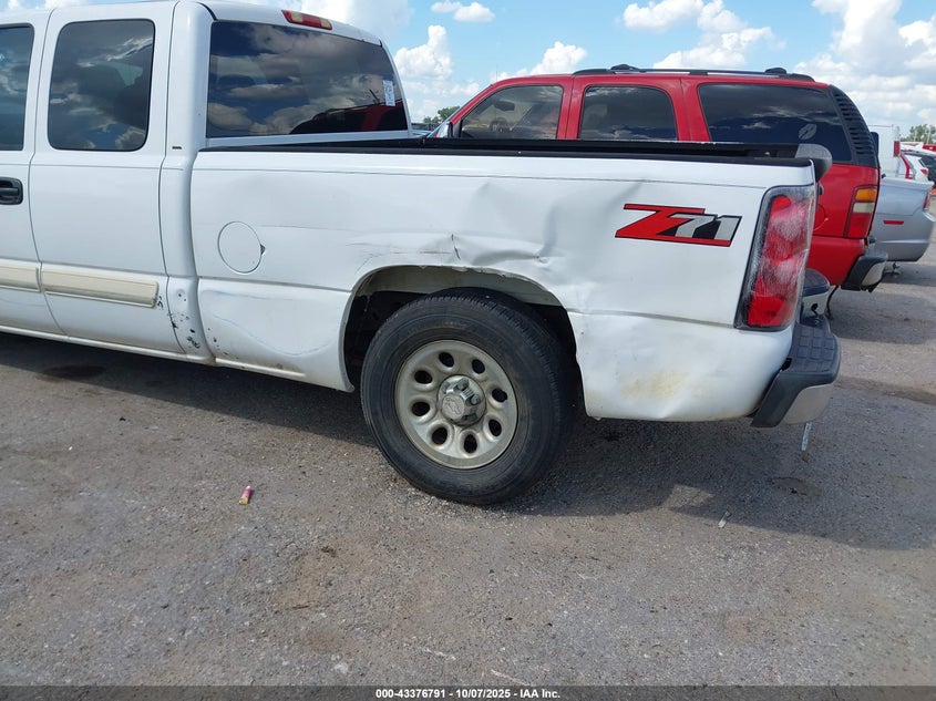 2007 Chevrolet Silverado 1500 Classic Lt1 VIN: 1GCEC19V87Z178794 Lot: 43376791