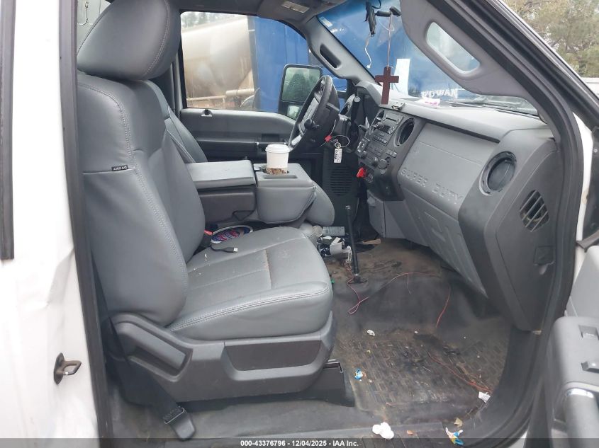 2016 Ford F-450 Chassis Xl VIN: 1FDUF4GY3GEA59457 Lot: 43376796