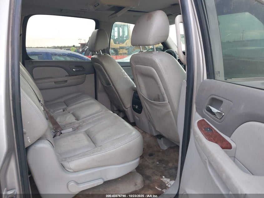 2007 Chevrolet Suburban 1500 Lt VIN: 3GNFC16J97G114065 Lot: 43376798