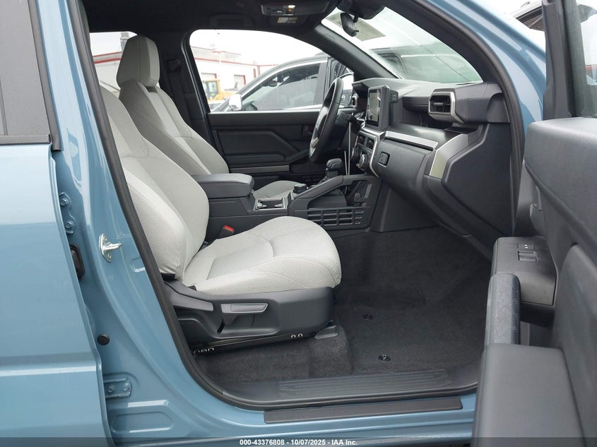 2025 TOYOTA 4RUNNER SR5 JTEVA5BR8S5031087