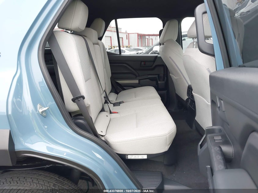 2025 TOYOTA 4RUNNER SR5 JTEVA5BR8S5031087