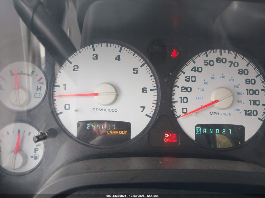 2005 Dodge Ram 1500 Slt/Laramie VIN: 1D7HU18D75S170751 Lot: 43376821