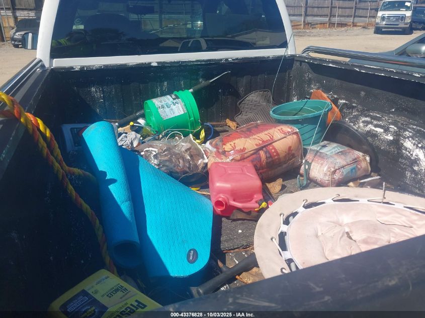 2005 Chevrolet Silverado 1500 Work Truck VIN: 2GCEC19V651338693 Lot: 43376828